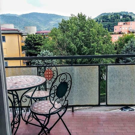 Appartamento Con Terrazzo Zona Ospedale Civile Brescia Exteriör bild